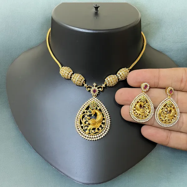 Traditional_Peacock_Design_Set