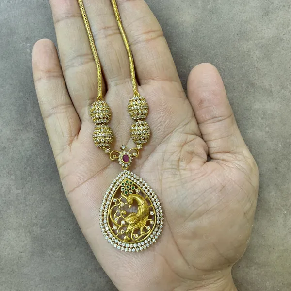 Traditional_Peacock_Design_Set
