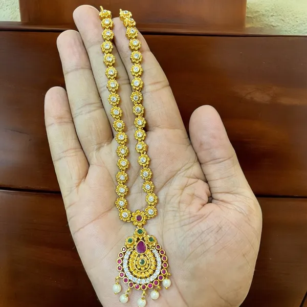 Ruby_Green_Beautiful_Antique_Pearl_Drop_Necklace_Set