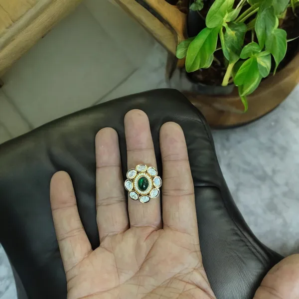 Green_Elegant_Green_Gold_Plated_Kundan_Ring