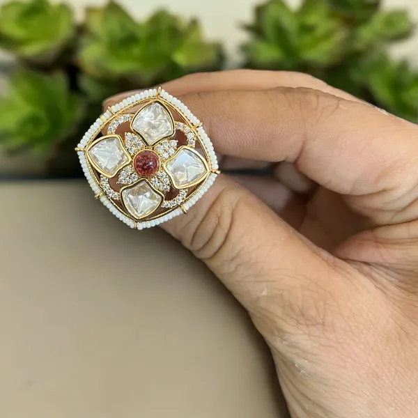 Red_Stunning_Mother_Of_Pearl_Red_Ruby_Kundan_Ring