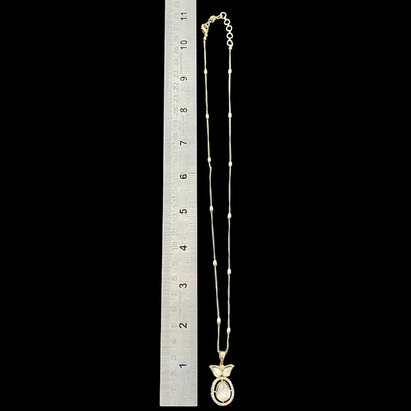 White_Uncut_Shaped_Kundan_Chain_Set
