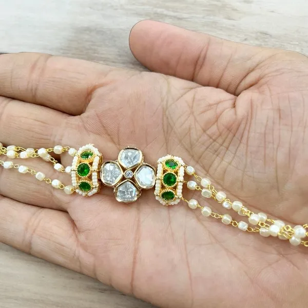 Green_White_Kundan_Green_Pearl_Chain_Bracelet