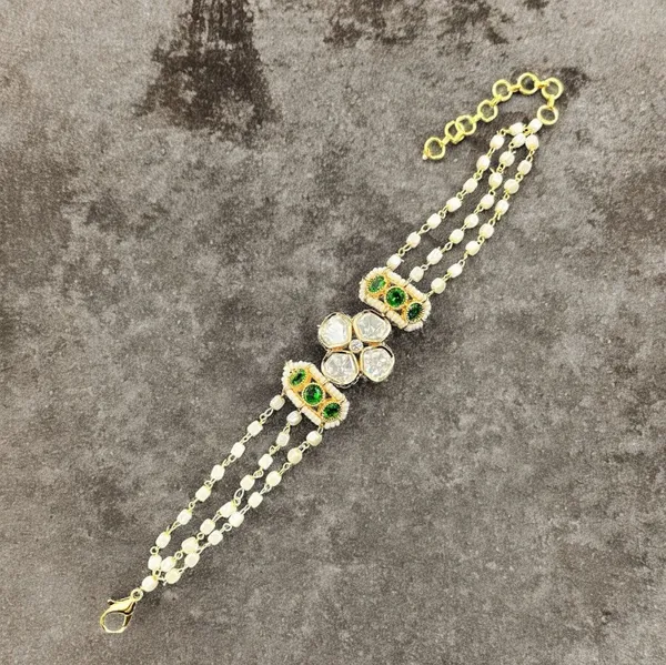 Green_White_Kundan_Green_Pearl_Chain_Bracelet