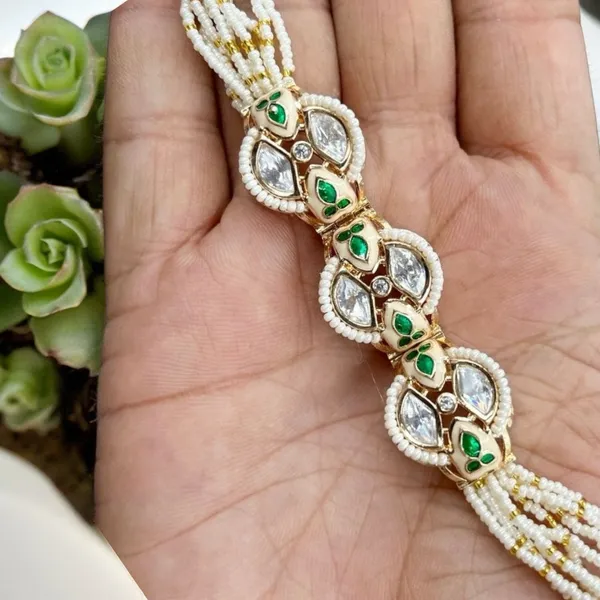 Green_White_Beautiful_Meenakari_Bracelet_For_Women
