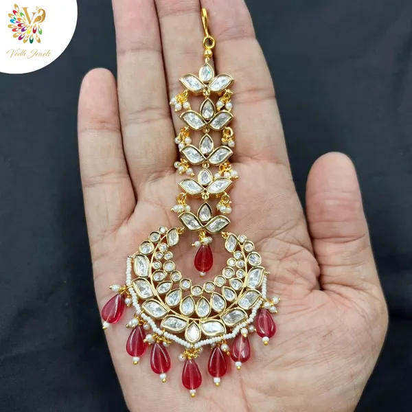 Ruby_White_White_Stone_With_Red_Drops_Kundan_Tikka