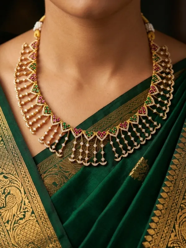 Veloura_Diamond_Choker