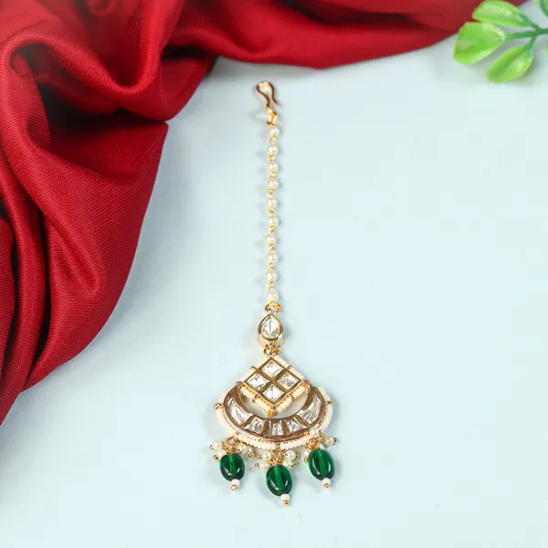 Green_White_Gold_Plated_Green_Kundan_Tikka