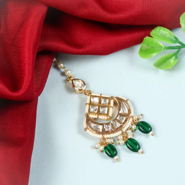 Green_White_Gold_Plated_Green_Kundan_Tikka