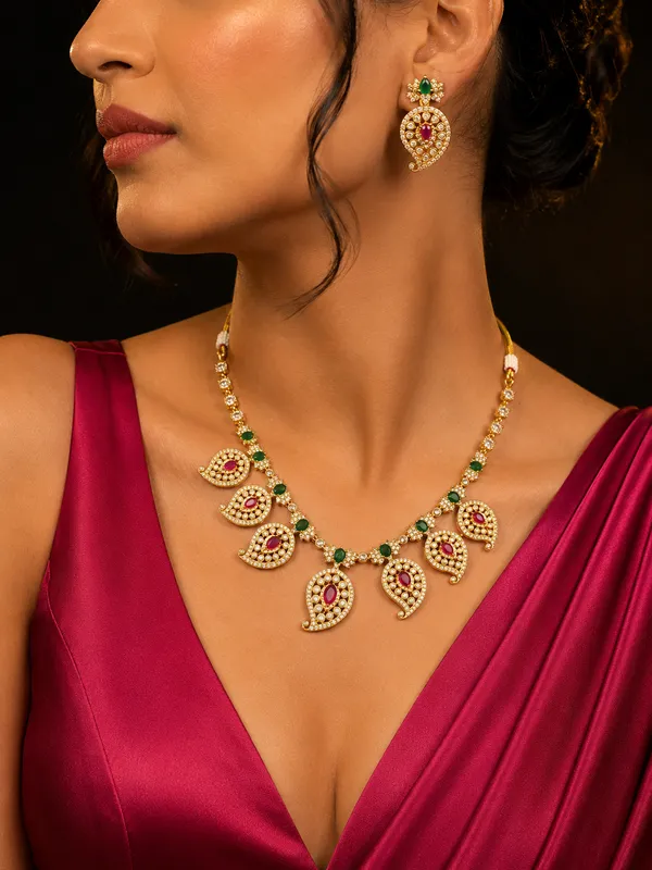 Ruby_Green_Paisley_Elegance_Necklace_Set