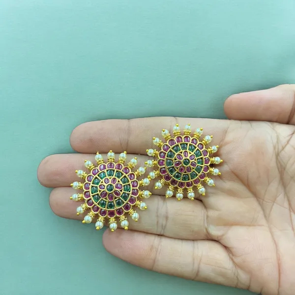 Full_Ruby_Green_Round_Shape_Antique_Studs