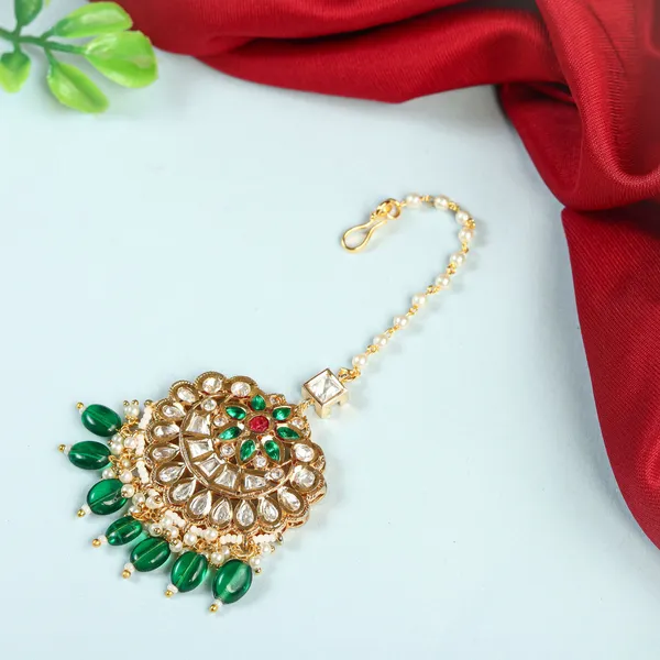 Ruby_Green_Dazzling_Kundan_Gold_Plated_Tikka