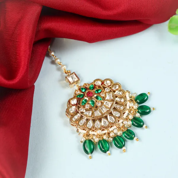 Ruby_Green_Dazzling_Kundan_Gold_Plated_Tikka