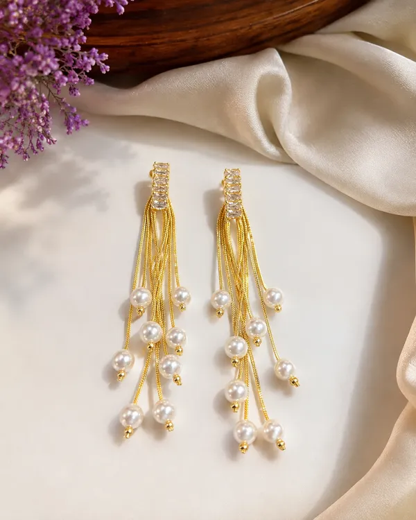 Aurelia_Pearl_Cascade_Earrings