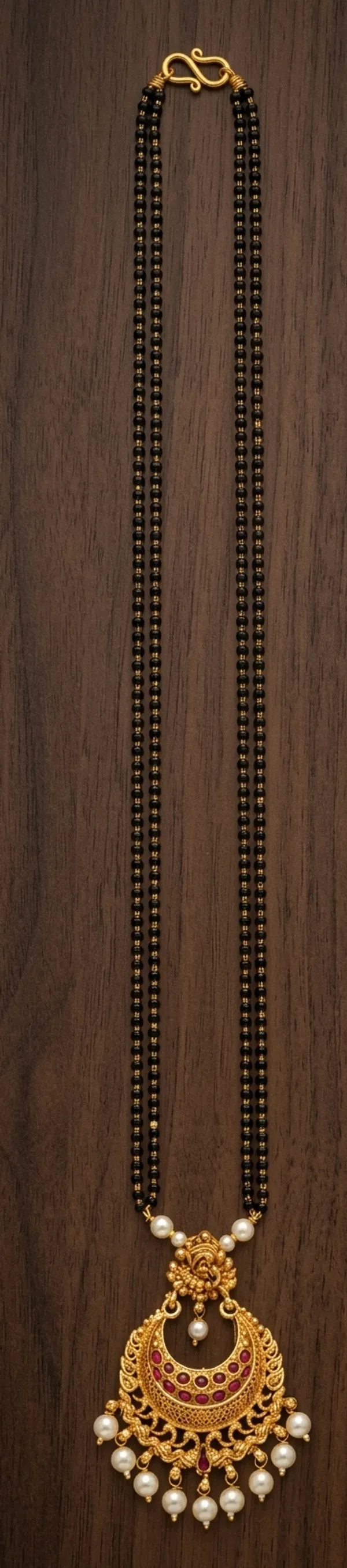 Chandrika_Pearl_Long_Mangalsutra_Set