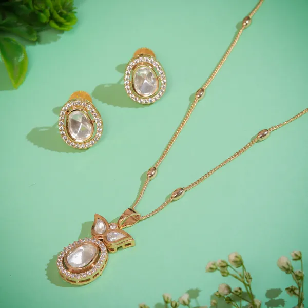 White_Uncut_Shaped_Kundan_Chain_Set