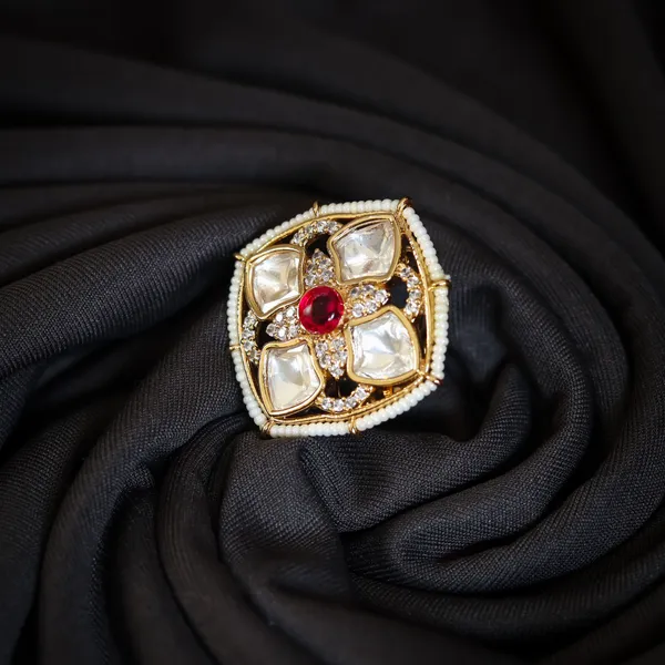 Red_Stunning_Mother_Of_Pearl_Red_Ruby_Kundan_Ring
