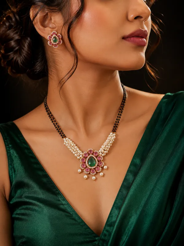 Emerald_Bloom_Mangalsutra_Set