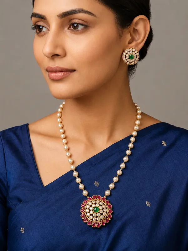 Panna_Vritta_Pearl_Pendant_Set