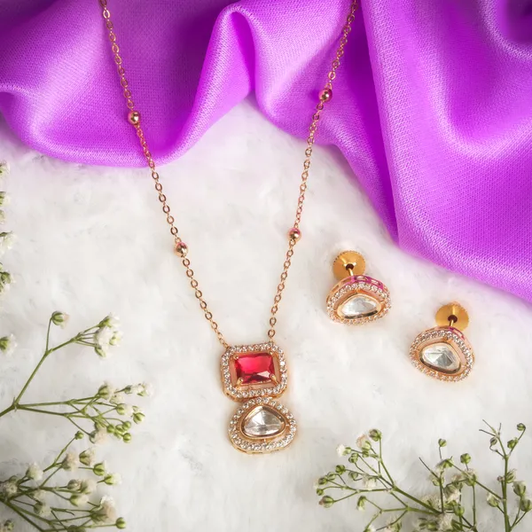 Opulent_Charm_Chain_Set