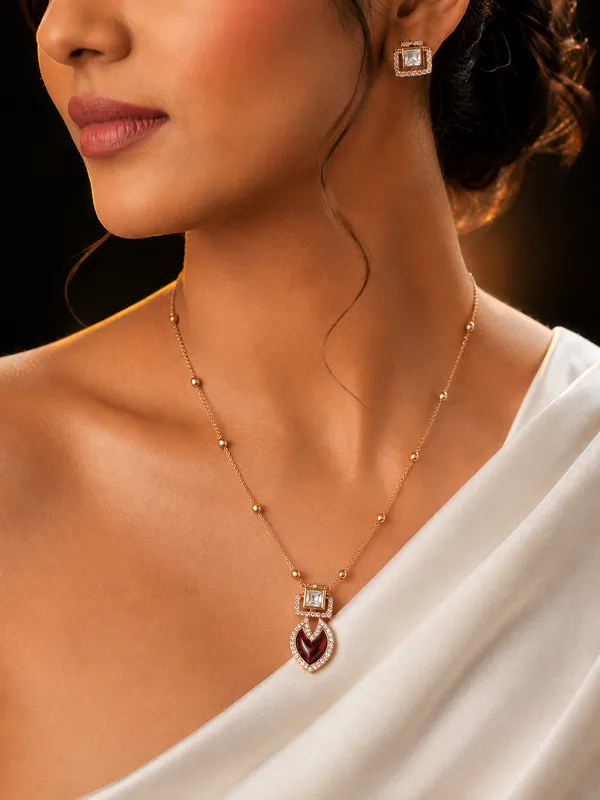 Ethereal_Glow_Chain_Set