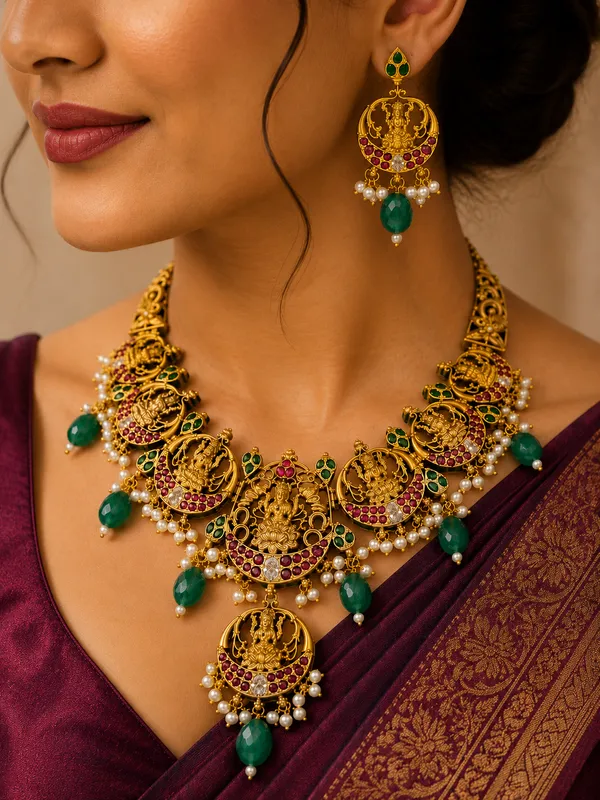 Lakshmi_Vaibhav_Haaram_Necklace_Set.