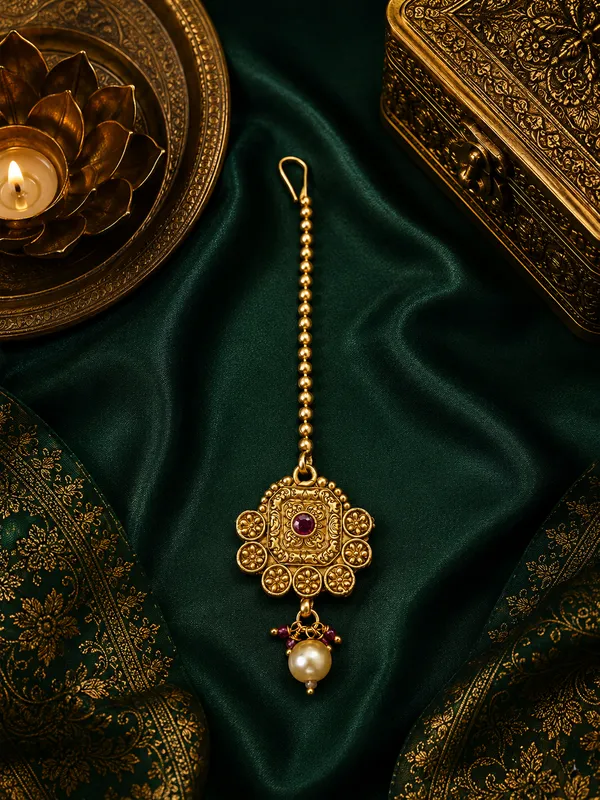 The_Samragni_Emerald_Set