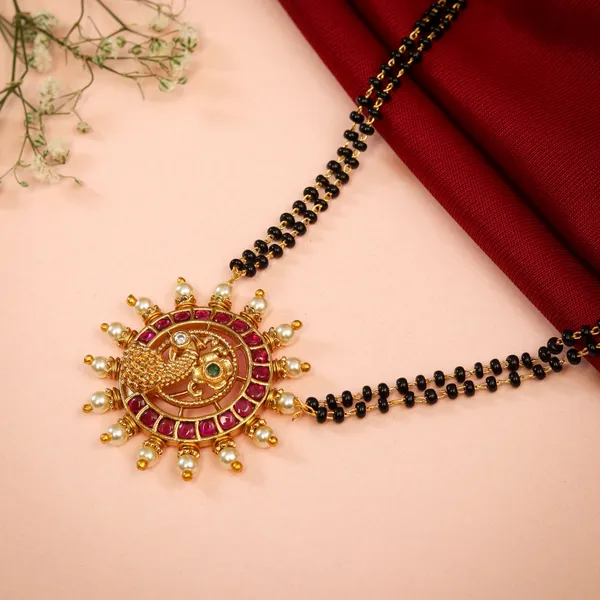 Ruby_Green_Antique_Flower_Shape_Mangalsutra