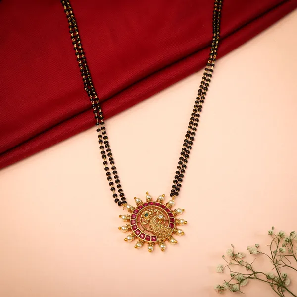 Ruby_Green_Antique_Flower_Shape_Mangalsutra