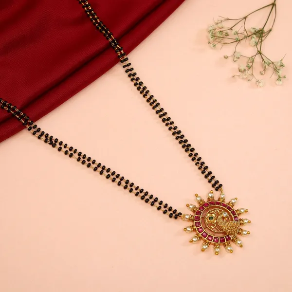 Ruby_Green_Antique_Flower_Shape_Mangalsutra