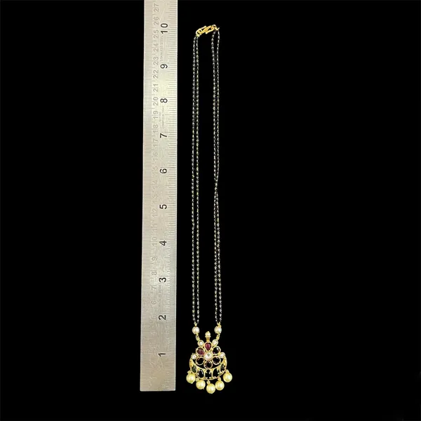 Ruby_Green_Dazzling_Flower_Gold_Plated_Mangalsutra_Set_For_Women