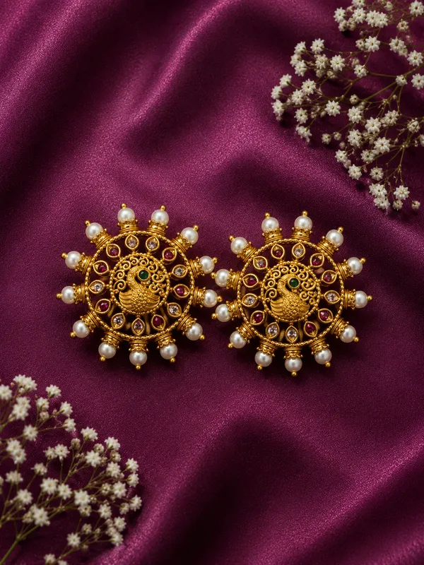 Mayurika_Royal_Pendant_Set
