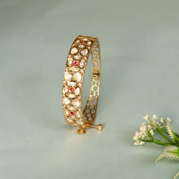 Ruby_White_Uncut_Kundan_Bracelet