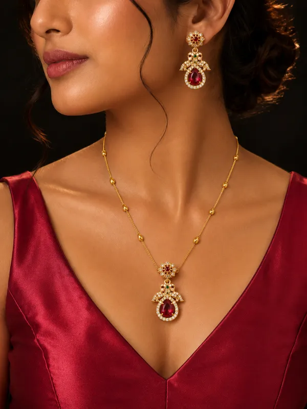 Mayura_Spark_Necklace