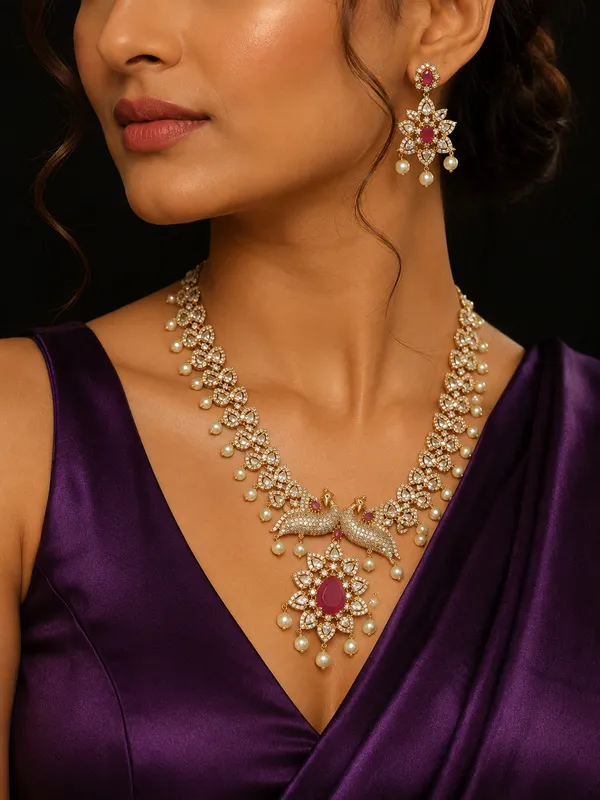 Peacock_Royale_Pearl_Ruby_Set