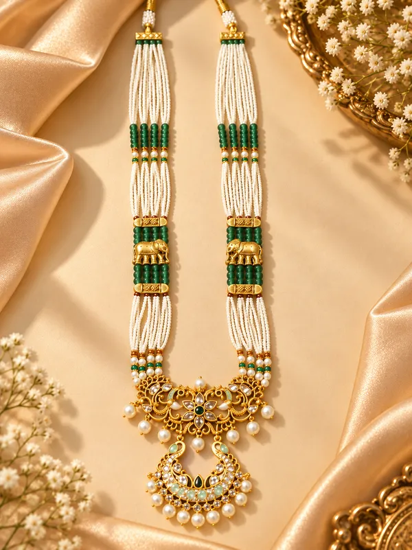 Rajmudra_Emerald_Necklace_Set