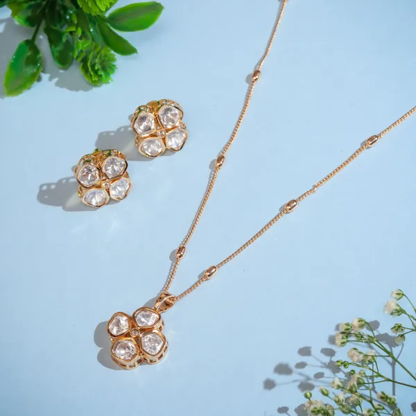 White_Dazzling_Stone_Stubbed_Kundan_Chain_Set
