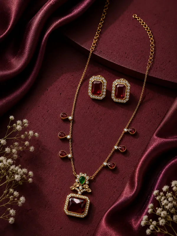 Ruby_Green_Aura_Pendant_Set