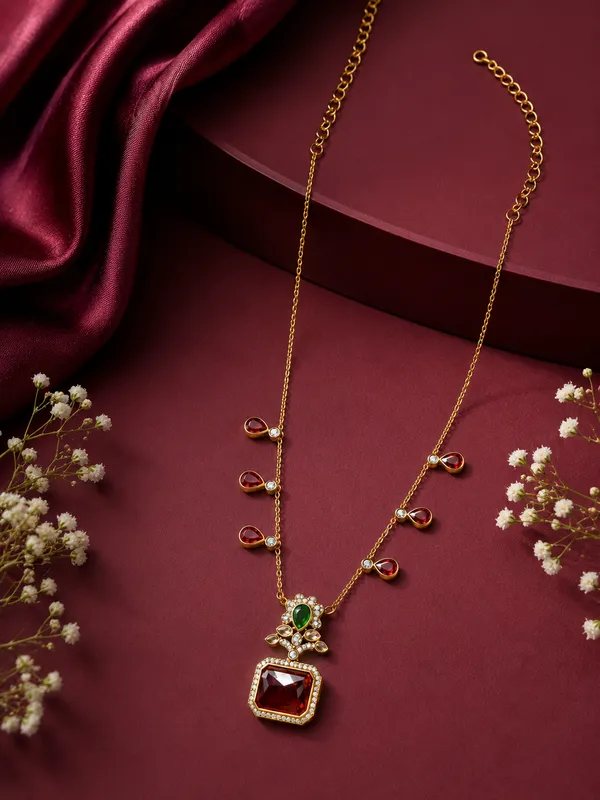 Ruby_Green_Aura_Pendant_Set
