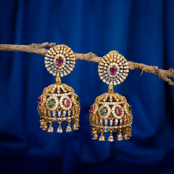 Sitara_Shine_Jhumka