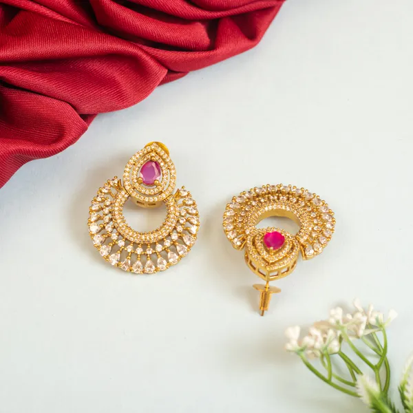 Sunehri_Majesty_Earrings