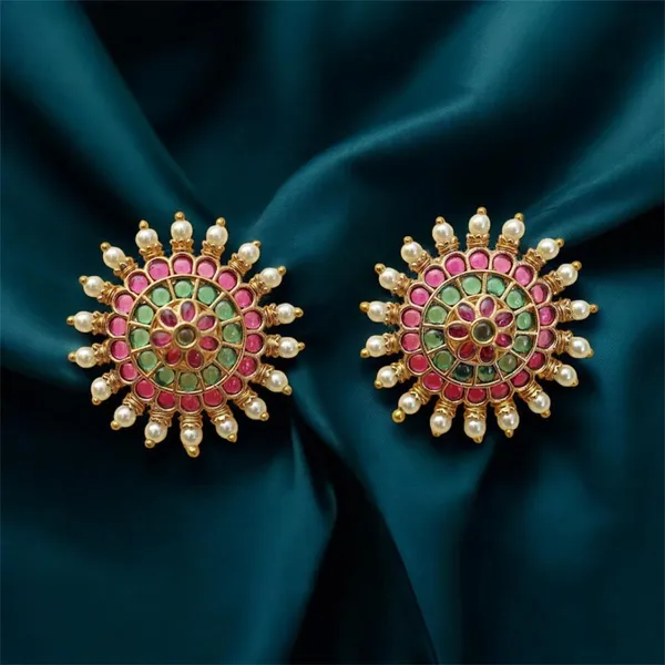 Full_Ruby_Green_Round_Shape_Antique_Studs