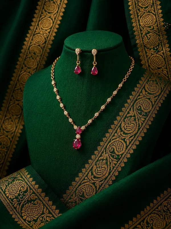 Crimson_Dew_Necklace_Set