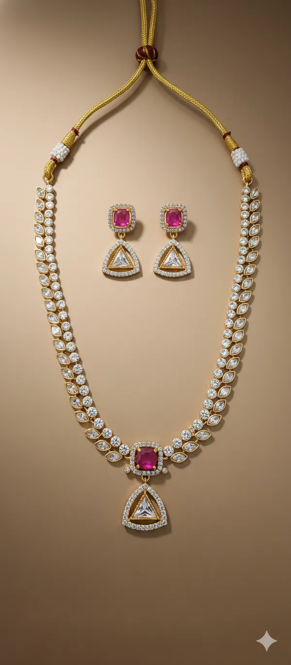 Triangle_Trinket_Brilliance_Necklace_Set