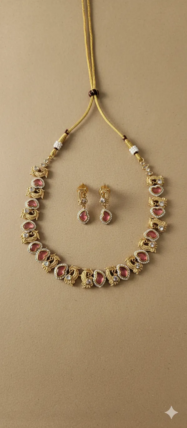 Ruby_Paisley_Royale_Necklace_Set