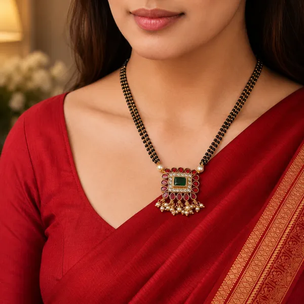 Ruby_Green_Antique_Square_Shape_Mangalsutra