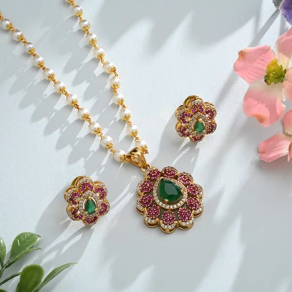 Gulrani_Pendant_Set