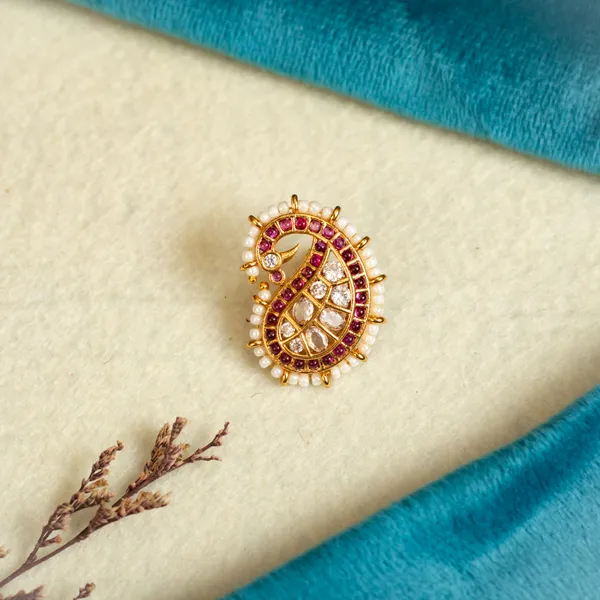 Traditional_Mango_Kemp_Earrings_Studs