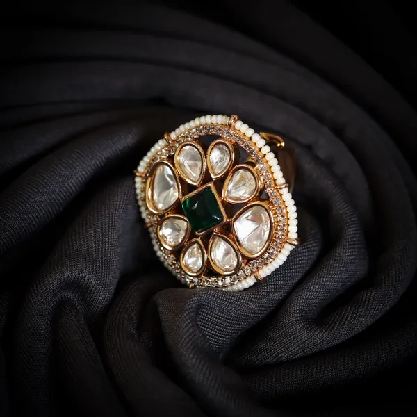 Green_Kundan_Stone_Studded_Ring