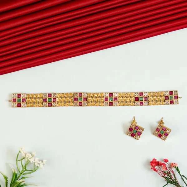 Ruby_Green_Classy_Ad_Choker_Set